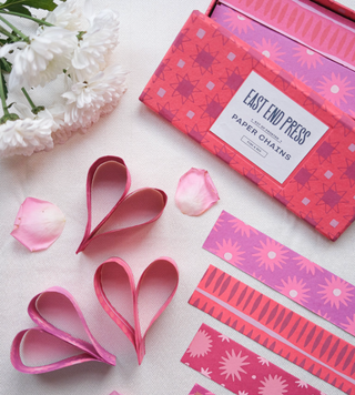 Pink & Red Paper Chain Kit